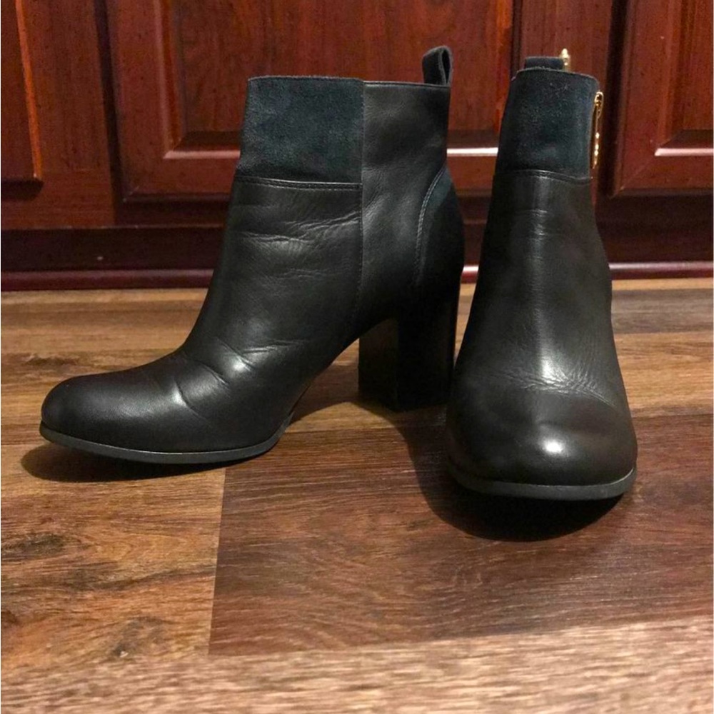 Cole haan booties sz 6 1/2